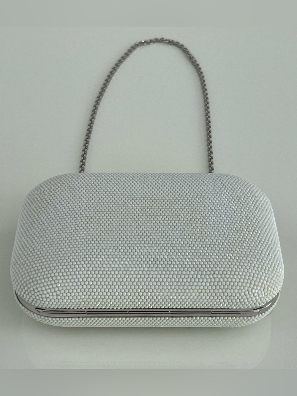 JUDITH LEIBER WHITE CHAULK CRYSTAL CLUTCH & CHAIN - Picture 10 of 17